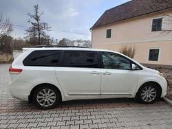 Weiß Gebraucht 2013 Toyota Sienna Limited Van / Kleinbus | 14.000 €