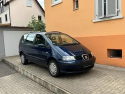 Blau Gebraucht 2002 Seat Alhambra Van / Kleinbus | 999 € (Superpreis)