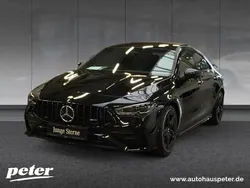 Metalliclack kosmosschwarz Gebraucht 2024 Mercedes CLA35 AMG AMG Coupé | 49.570 € (Fairer Preis)