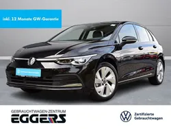 Schwarz Gebraucht 2023 VW Golf VIII Style Kleinwagen | 23.750 € (Fairer Preis)