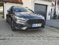 Grau Gebraucht 2019 Ford Mondeo ST-Line Limousine | 15.190 € (Fairer Preis)