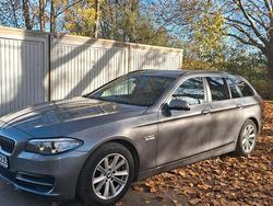 Grau Gebraucht 2013 BMW 520 Kombi | 6.599 € (Guter Preis)