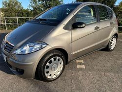 Grau metallic Gebraucht 2006 Mercedes A150 Elegance Kleinwagen | 4.890 € (Teuer)