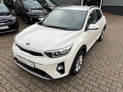 Weiß Gebraucht 2019 Kia Stonic Vision SUV | 11.980 € (Fairer Preis)