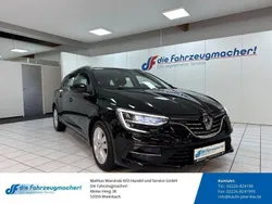 Schwarz Gebraucht 2022 Renault Mégane GrandTour Business Kombi | 14.988 € (Guter Preis)