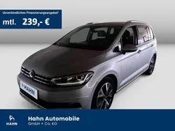 Silber Gebraucht 2021 VW Touran Highline Van / Kleinbus | 28.930 € (Fairer Preis)