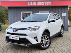 Weiß Gebraucht 2017 Toyota RAV4 Hybrid Executive SUV | 24.950 € (Fairer Preis)