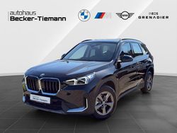 Schwarz Neu 2025 BMW X1 Exclusive SUV | 43.100 € (Guter Preis)
