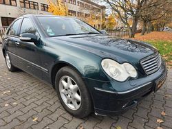 Grün Gebraucht 2004 Mercedes C200 Limousine | 3.499 € (Fairer Preis)