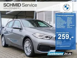 Grau Gebraucht 2023 BMW 118 Advantage Kleinwagen | 26.290 € (Guter Preis)
