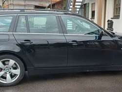 Schwarz Gebraucht 2007 BMW 520 Kombi | 13.200 €