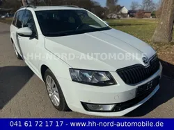 Weiß Gebraucht 2015 Skoda Octavia Ambition Kombi | 6.999 € (Fairer Preis)