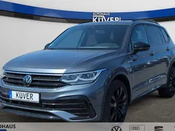 Grau Gebraucht 2024 VW Tiguan Allspace R-line SUV | 44.750 € (Fairer Preis)