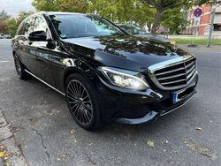 Schwarz Gebraucht 2015 Mercedes C220 Exclusive Kombi | 12.600 € (Fairer Preis)