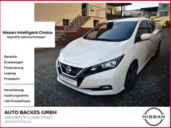 Weiß Gebraucht 2022 Nissan Leaf N-Connecta Kleinwagen | 15.900 € (Fairer Preis)