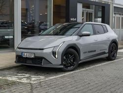 Wolfgrau metallic Gebraucht 2025 Kia EV4 Kleinwagen | 44.889 € (Fairer Preis)