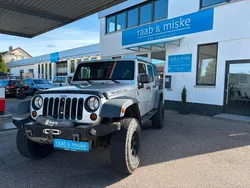 Silber Gebraucht 2012 Jeep Wrangler Unlimited Rubicon SUV | 24.990 € (Etwas zu teuer)
