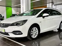 Weiß Gebraucht 2020 Opel Astra Kombi | 11.490 € (Fairer Preis)