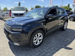Volcano black Gebraucht 2024 Jeep Avenger Altitude SUV | 19.990 €