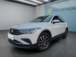 Weiß Gebraucht 2021 VW Tiguan Life SUV | 27.999 € (Guter Preis)