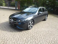 Grau Gebraucht 2022 Mercedes C300 Avantgarde Limousine | 31.990 € (Superpreis)