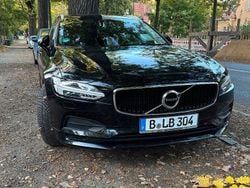 Schwarz Gebraucht 2019 Volvo V90 Momentum Kombi | 19.990 € (Superpreis)