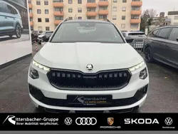 Moonweiss metallic Neu 2025 Skoda Kamiq Monte Carlo SUV | 29.980 € (Etwas zu teuer)