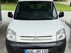 Weiß Gebraucht 2008 Citroën Berlingo Van / Kleinbus | 1.500 € (Superpreis)