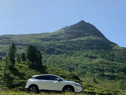 Weiß Gebraucht 2023 Nissan Qashqai N-Connecta SUV | 20.499 € (Guter Preis)