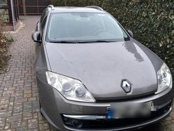 Grau Gebraucht 2008 Renault Laguna III Kombi | 2.800 € (Fairer Preis)