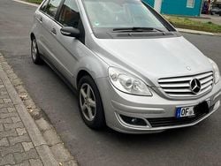 Silber Gebraucht 2007 Mercedes B150 Van / Kleinbus | 3.750 € (Guter Preis)