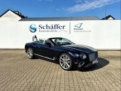 Dark sapphire pearl (metallic) Gebraucht 2021 Bentley Continental Limousine | 209.989 € (Teuer)
