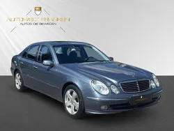 Blau Gebraucht 2003 Mercedes E400 Limousine | 8.980 €