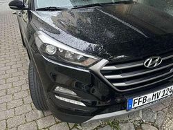 Schwarz Gebraucht 2017 Hyundai Tucson Trend SUV | 14.500 € (Teuer)