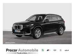 Schwarz Neu 2025 BMW iX1 M Sport SUV | 57.349 € (Fairer Preis)