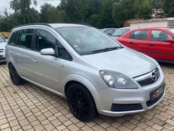 Silber Gebraucht 2006 Opel Zafira Edition Van / Kleinbus | 2.699 € (Etwas zu teuer)