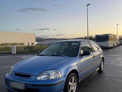 Blau Gebraucht 1999 Honda Civic Kleinwagen | 2.500 € (Fairer Preis)