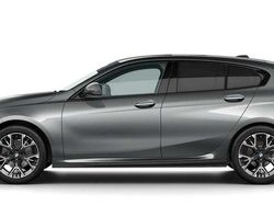 Skyscraper grau metallic Neu 2025 BMW 120 M Sport Kleinwagen | 38.995 € (Etwas zu teuer)