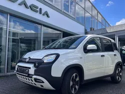 Schwarz Gebraucht 2023 Fiat Panda Cross Cross Kleinwagen | 10.996 € (Superpreis)