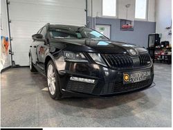 Schwarz Gebraucht 2018 Skoda Octavia RS Kombi | 18.790 € (Fairer Preis)