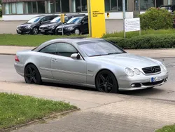 Silber Gebraucht 2005 Mercedes CL500 Coupé | 8.999 € (Etwas zu teuer)
