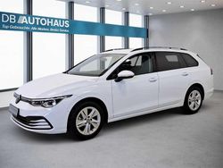 Weiß Gebraucht 2023 VW Golf VIII Life Kombi | 20.680 € (Guter Preis)