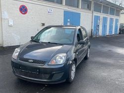 Grau Gebraucht 2008 Ford Fiesta Kleinwagen | 1.150 € (Guter Preis)