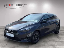 Pentametal metallic Neu 2025 Kia Ceed Limousine | 26.900 € (Etwas zu teuer)
