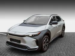 Silber Gebraucht 2022 Toyota bZ4X Comfort SUV | 36.900 € (Fairer Preis)