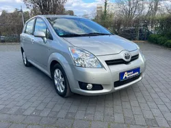 Silber Gebraucht 2009 Toyota Corolla Verso Sol Van / Kleinbus | 7.490 € (Teuer)