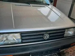 Silber Gebraucht 1990 VW Jetta Limousine | 3.800 €