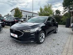 Obsidianschwarz metallic Gebraucht 2022 Ford Focus Cool & Connect Limousine | 12.999 € (Fairer Preis)