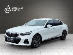 Weiß Gebraucht 2024 BMW 520 M Sport Limousine | 45.950 € (Superpreis)