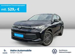 Schwarz Gebraucht 2024 VW Tiguan Life SUV | 37.930 € (Fairer Preis)